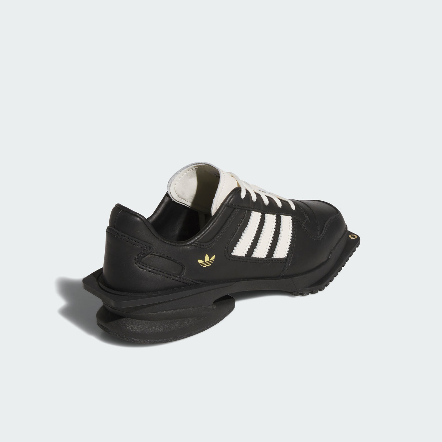 Adidas Authentic Three Leaves  - đánh giá và giá Adidas Shoes Samba